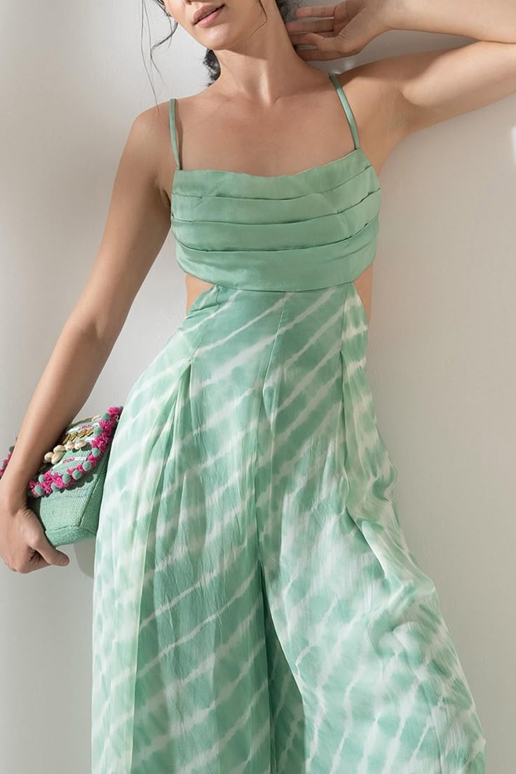 Buy AMRTA Green Shell Leheriya Tie Dye Jumpsuit Online _ Aza Fashions