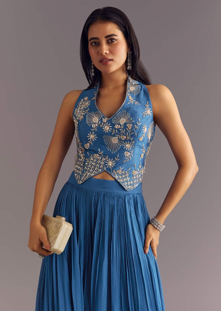 Sangeet Collection_ Buy Designer Sangeet Lehengas & Gowns Online